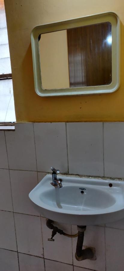 Hotel Rajesh Kolhapur Esterno foto