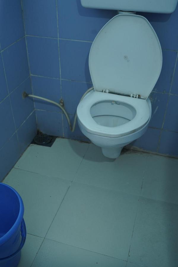 Hotel Rajesh Kolhapur Esterno foto